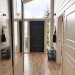Laidike With Sauna/fireplace, 80 Km Helsinki Prázdninový dům
