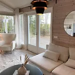 Laidike With Sauna/fireplace, 80 Km Helsinki