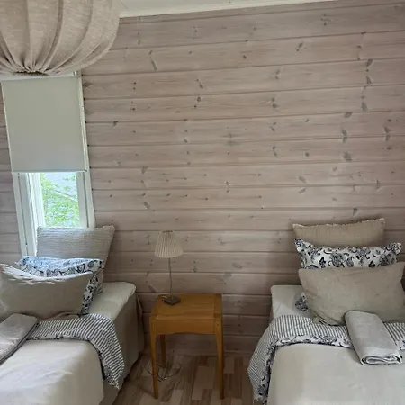 Laidike With Sauna/fireplace, 80 Km Helsinki * Suomusjarvi