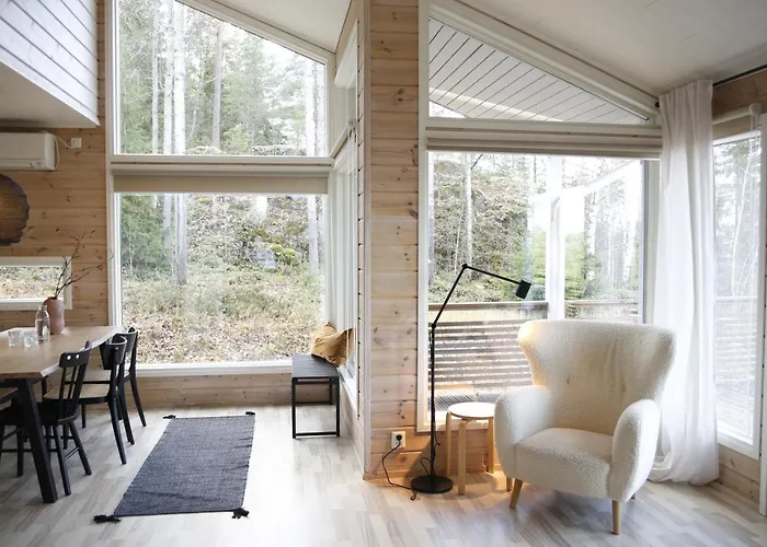 Laidike With Sauna/fireplace, 80 Km Helsinki