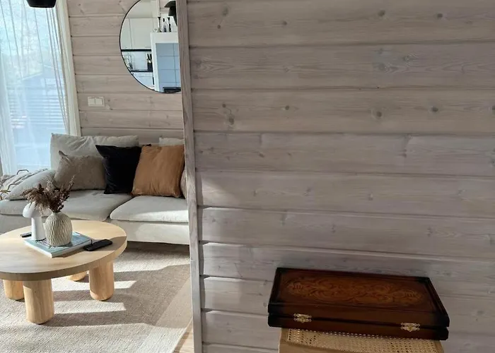 Laidike With Sauna/fireplace, 80 Km Helsinki