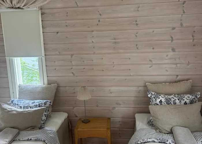 Laidike With Sauna/fireplace, 80 Km Helsinki * Suomusjarvi